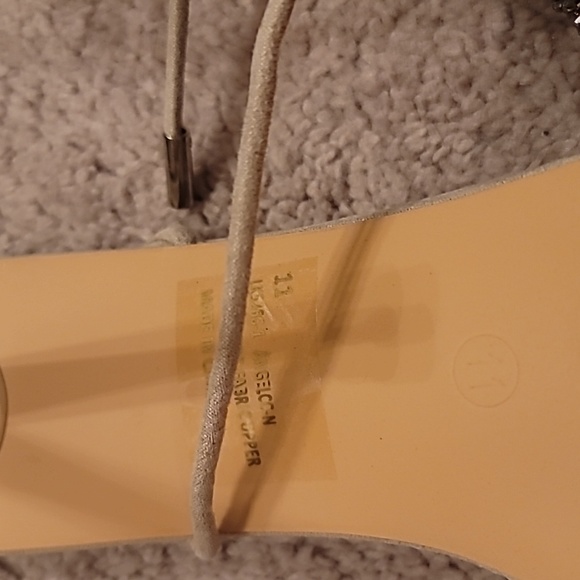 HP 🥳 NIB ankle strap mules 💛 - Picture 12 of 14